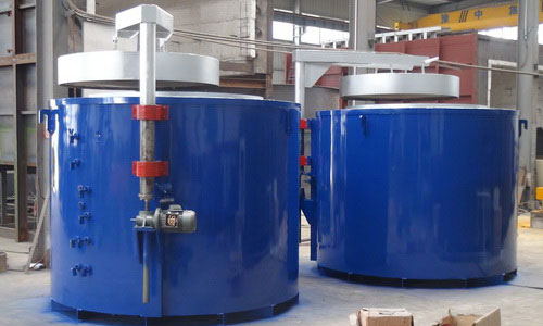 Pit nitriding furnace